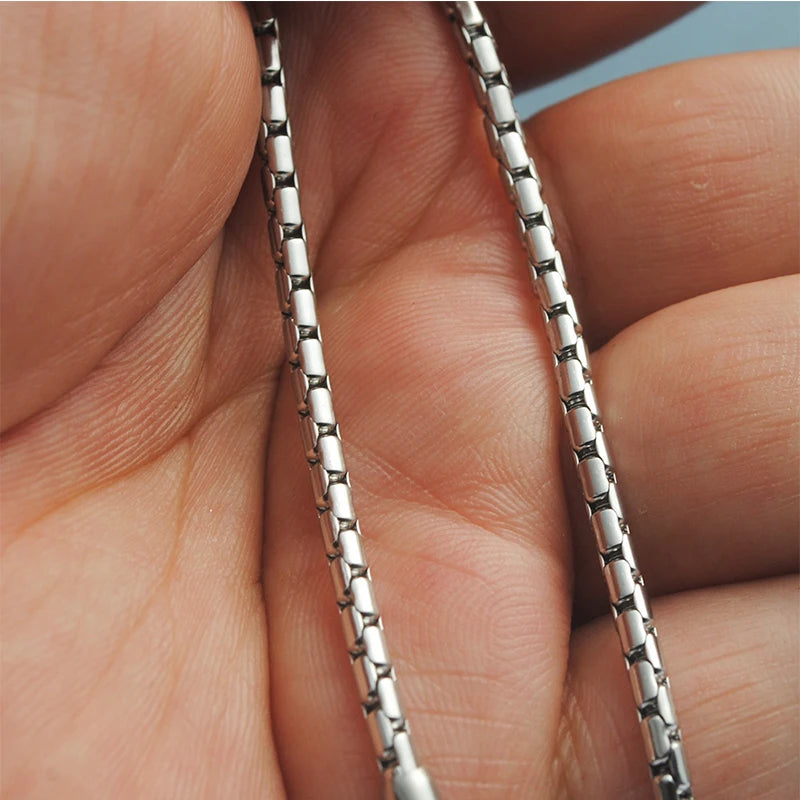 Men Necklace 2020 Stainless Steel Neck Chain for Men Cuban Link Chain Wholesale Accessories Lobster Chain Simple Buckle